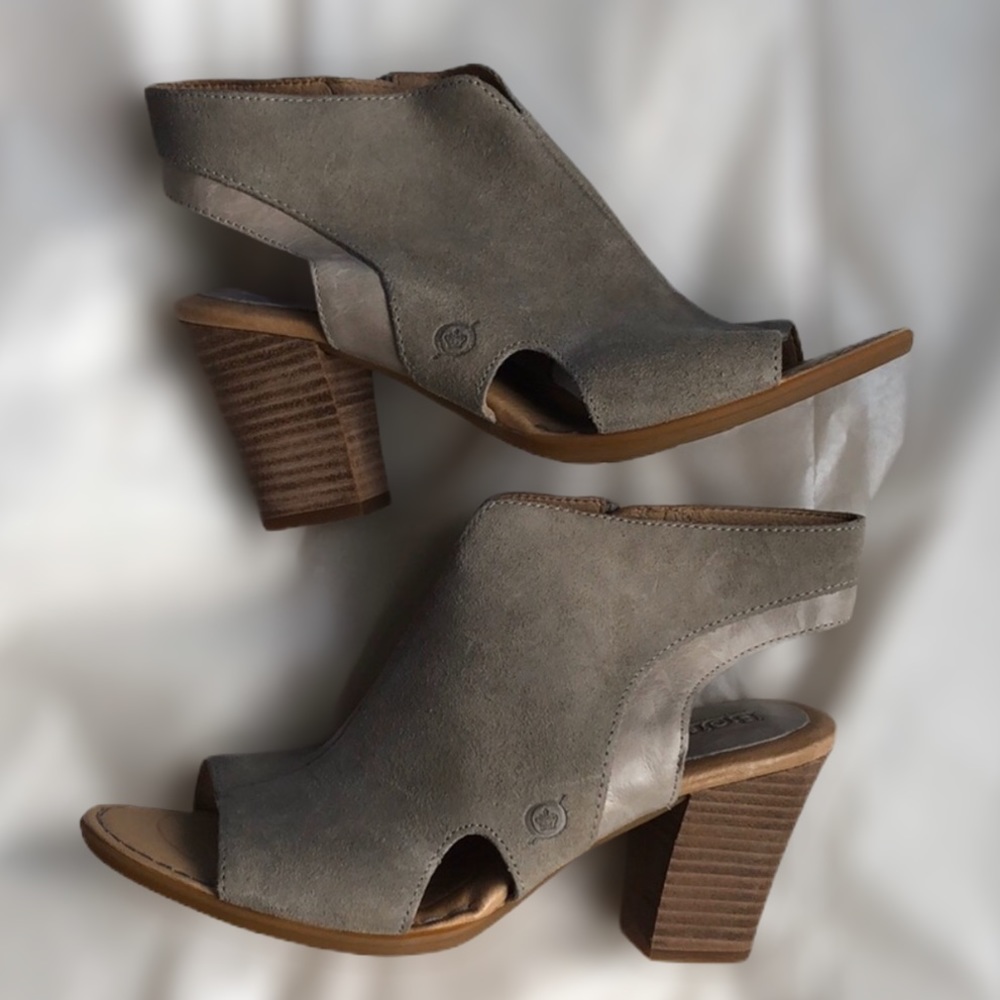BORN Tan Carme Cutout Sandal | size. 9